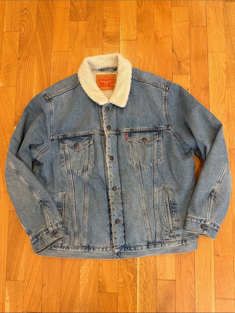 Levi's Light Blue Denim Jacket with Cream Sherpa Lining
